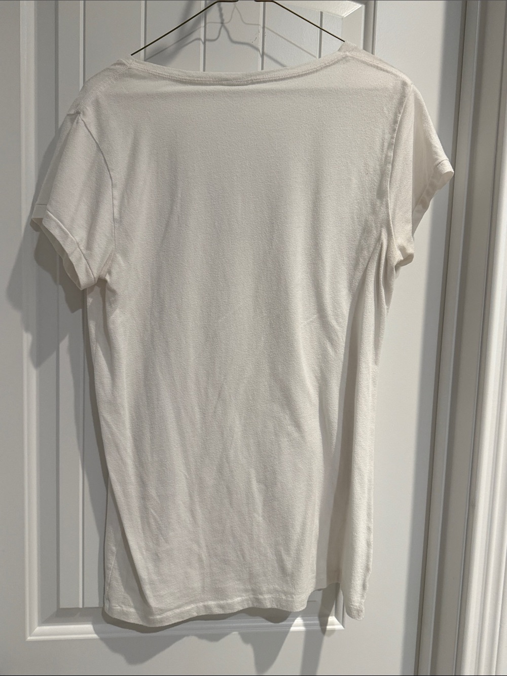 PINK Victoria's Secret Scoop Neck Short Sleeve Tee in white. - Picture 3 of 3